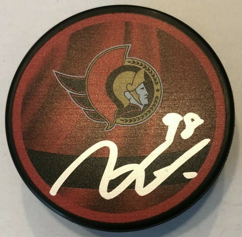 VICTOR METE SIGNED OTTAWA SENATORS HOCKEY PUCK W/ CASE COA
