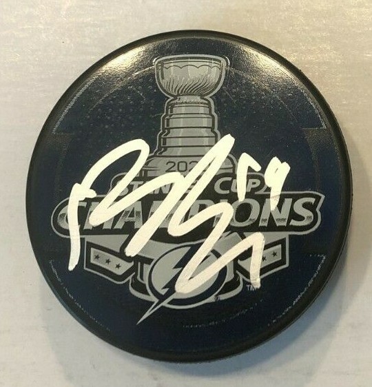 BARCLAY GOODROW SIGNED 2020 STANLEY CUP PUCK W/ CASE TAMPA BAY LIGHTNING COA