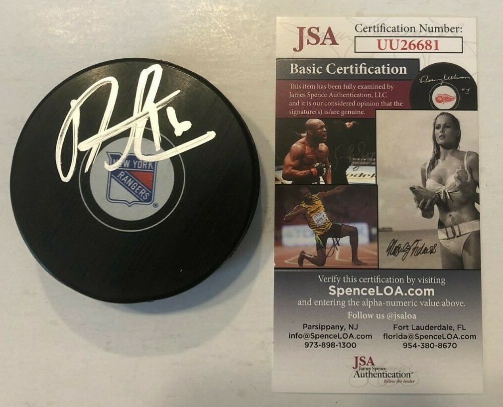 RYAN STROME SIGNED NEW YORK RANGERS HOCKEY PUCK W/ CASE JSA COA