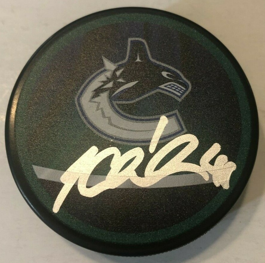 JAROSLAV HALAK SIGNED VANCOUVER CANUCKS HOCKEY PUCK W/ CASE COA