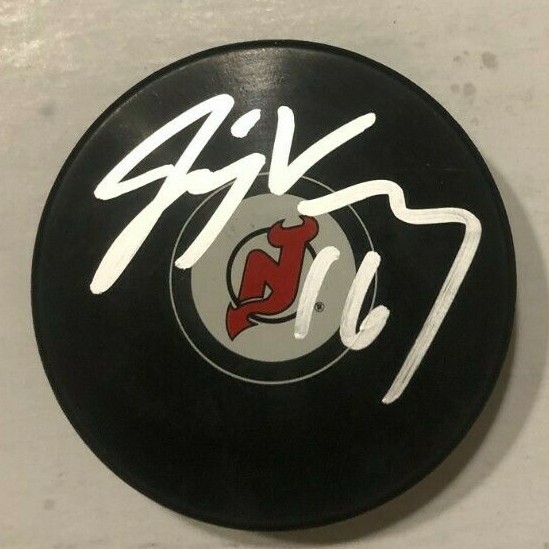 JIMMY VESEY SIGNED NEW JERSEY DEVILS HOCKEY PUCK W/ CASE COA