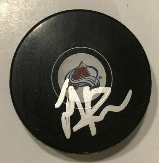 MIKE RICCI SIGNED COLORADO AVALANCHE HOCKEY PUCK W/ CASE COA