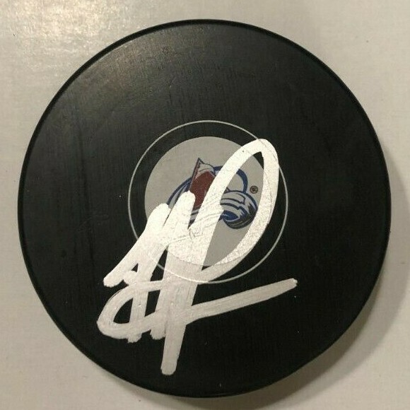 MIKE RICCI SIGNED COLORADO AVALANCHE HOCKEY PUCK W/ CASE COA