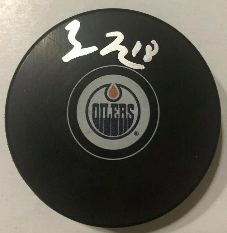 ZACH HYMAN SIGNED EDMONTON OILERS HOCKEY PUCK W/ CASE COA