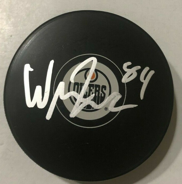 WILLIAM LAGESSON SIGNED EDMONTON OILERS HOCKEY PUCK W/ CASE COA COLLECTIBLE MEMORABILIA