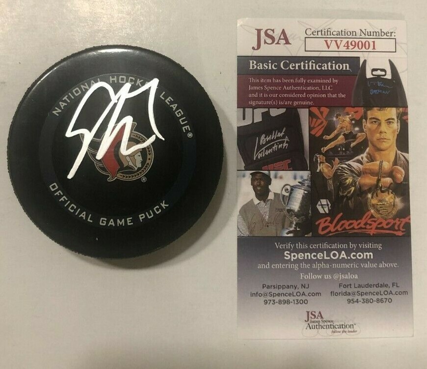 TIM STUTZLE SIGNED OTTAWA SENATORS OFFICIAL GAME HOCKEY PUCK W/ CASE JSA COA