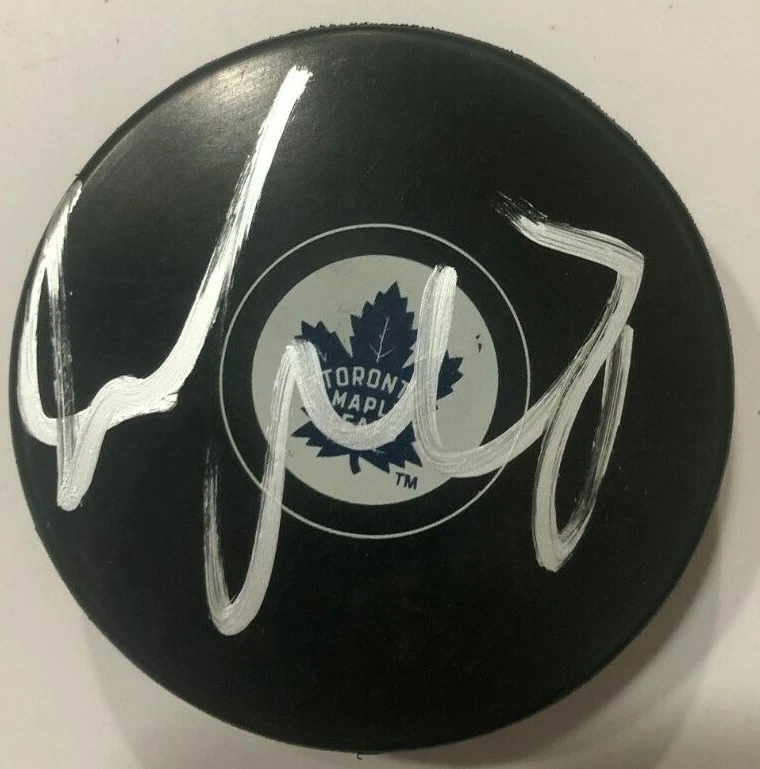 JAKE MUZZIN SIGNED TORONTO MAPLE LEAFS HOCKEY PUCK W/ CASE COA