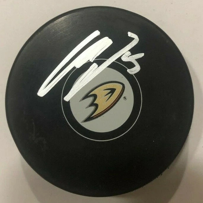 URHO VAAKANAINEN SIGNED ANAHEIM DUCKS HOCKEY PUCK W/ CASE COA