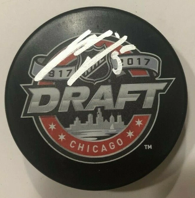 URHO VAAKANAINEN SIGNED 2017 NHL DRAFT HOCKEY PUCK W/ CASE BRUINS DUCKS COA
