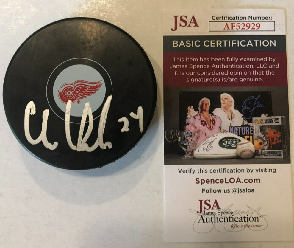 CHRIS CHELIOS SIGNED AUTOGRAPHED DETROIT RED WINGS HOCKEY PUCK W/ CASE JSA COA