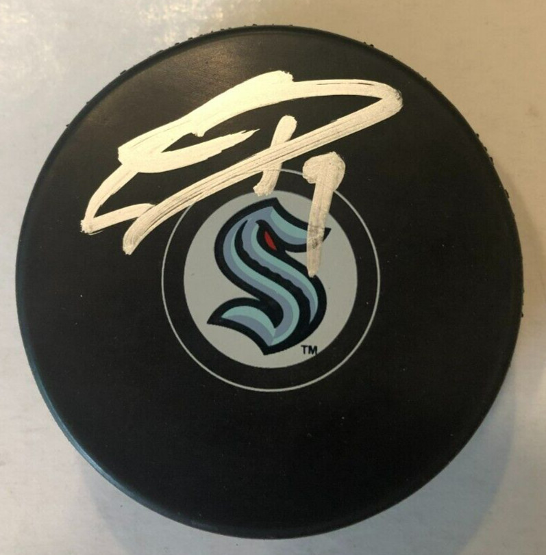 RYAN DONATO SIGNED AUTOGRAPHED SEATTLE KRAKEN HOCKEY PUCK W/ CASE COA
