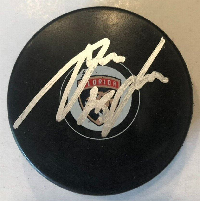 ANTON LUNDELL SIGNED AUTOGRAPHED FLORIDA PANTHERS HOCKEY PUCK W/ CASE COA