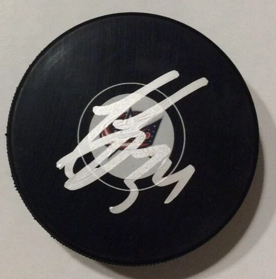 COLE SILLINGER SIGNED COLUMBUS BLUE JACKETS HOCKEY PUCK W/ CASE COA