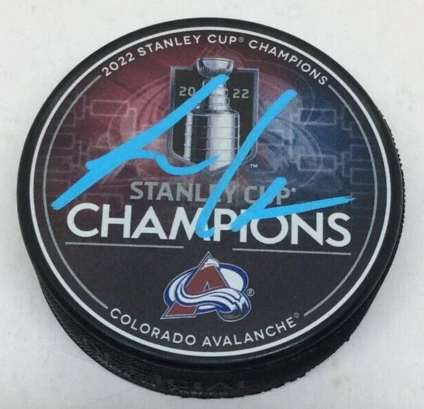 JT COMPHER SIGNED COLORADO AVALANCHE 2022 STANLEY CUP PUCK W/ CASE J.T. COA