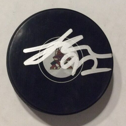 LOGAN COOLEY SIGNED ARIZONA COYOTES HOCKEY PUCK W/ CASE COA