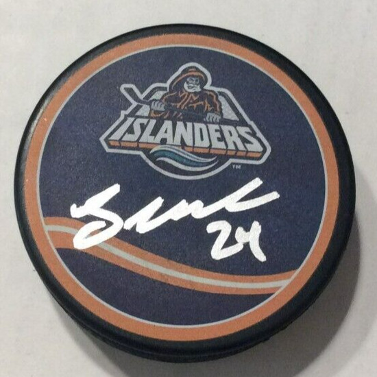 SCOTT MAYFIELD SIGNED NEW YORK ISLANDERS HOCKEY PUCK W/ CASE COA