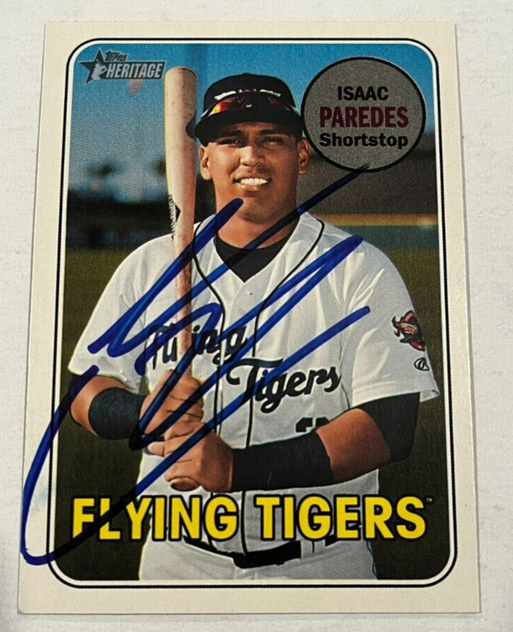 ISAAC PAREDES SIGNED 2018 TOPPS HERITAGE MINOR LEAGUE BASEBALL ROOKIE CARD AUTO