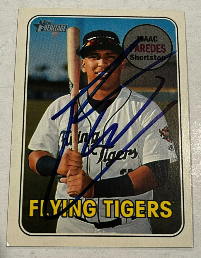 ISAAC PAREDES SIGNED 2018 TOPPS HERITAGE MINOR LEAGUE BASEBALL ROOKIE CARD AUTO