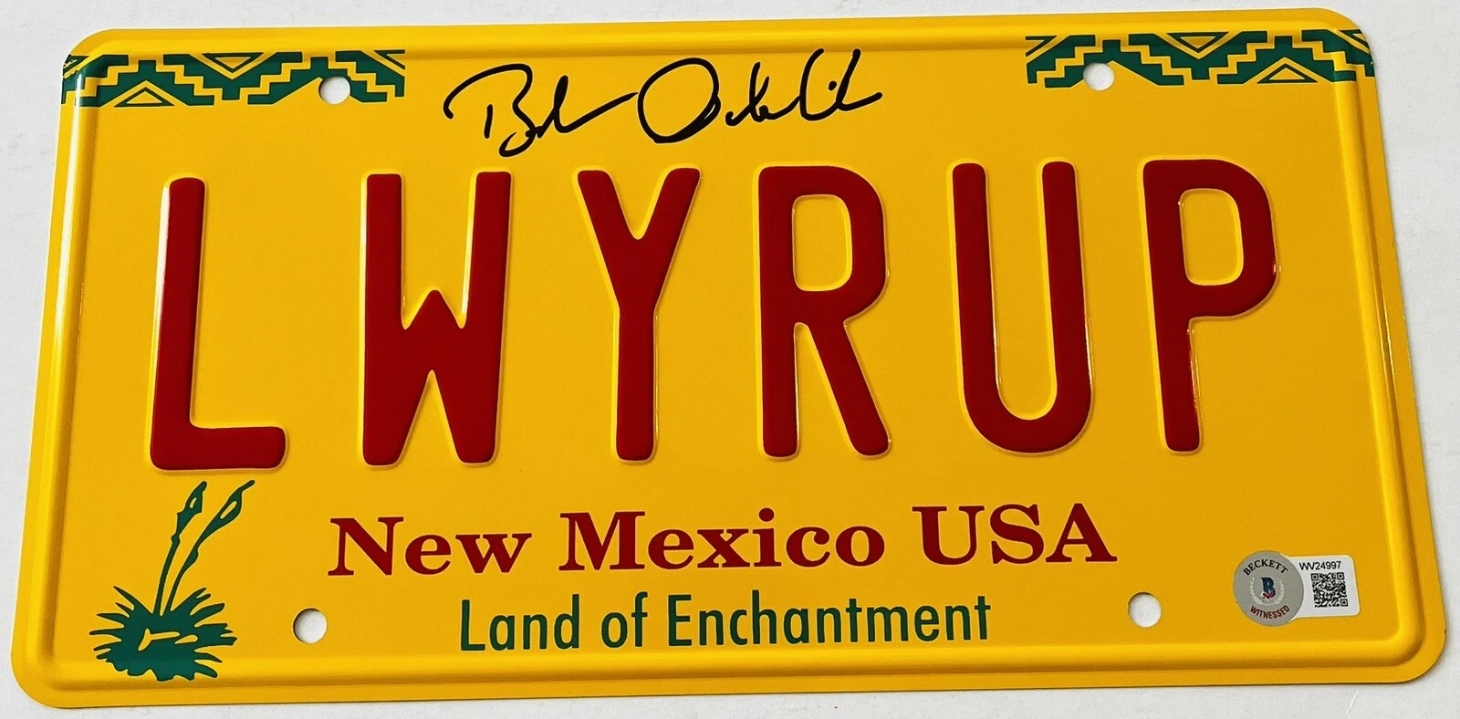 BOB ODENKIRK SIGNED BETTER CALL SAUL GOODMAN LICENSE PLATE BREAKING BAD BAS COA