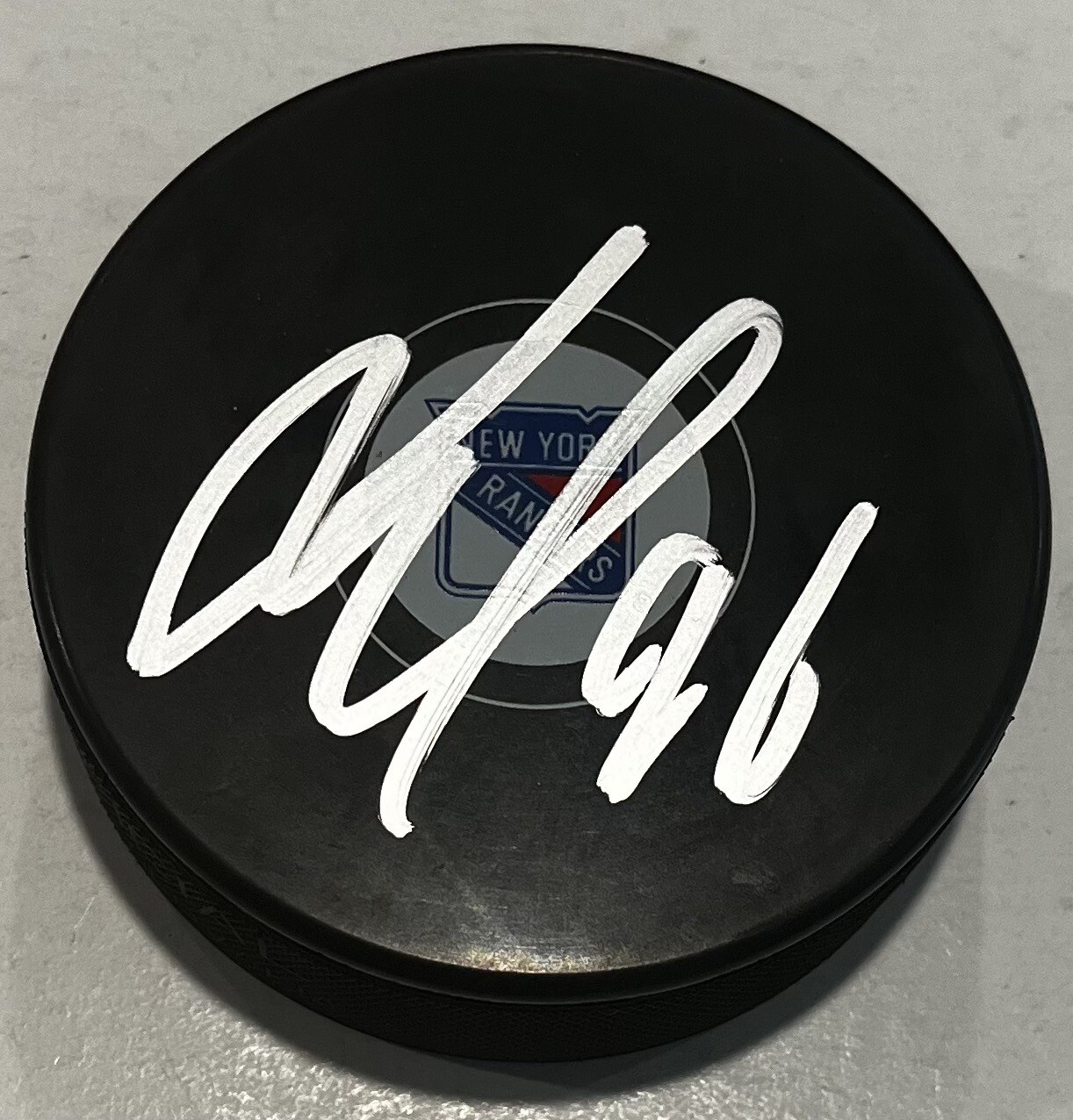 JACK ROSLOVIC SIGNED NEW YORK RANGERS HOCKEY PUCK W/ CASE COA