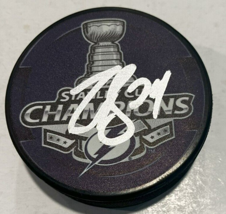 ZACH BOGOSIAN SIGNED TAMPA BAY LIGHTNING 2020 STANLEY CUP HOCKEY PUCK W CASE COA