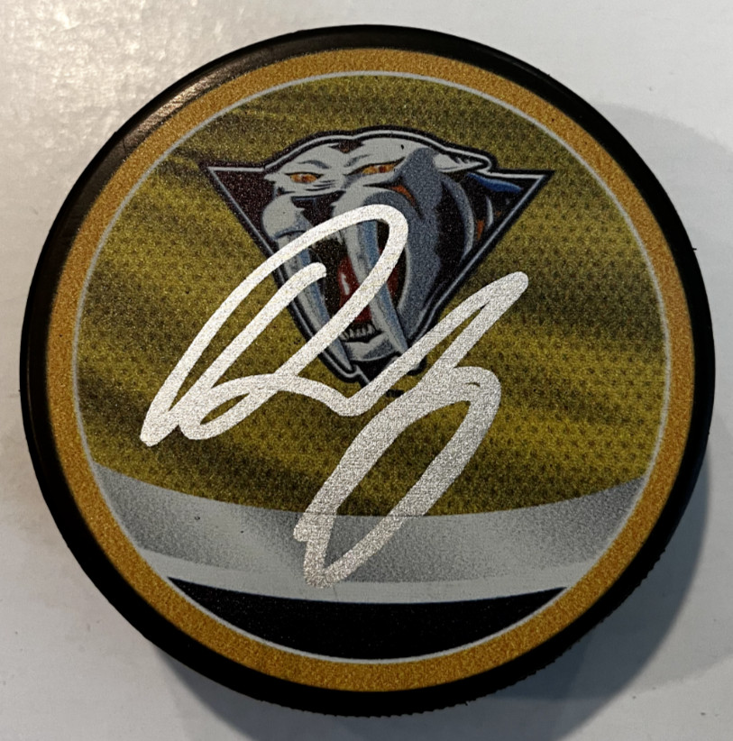 ROMAN JOSI SIGNED NASHVILLE PREDATORS HOCKEY PUCK W/ CASE COA