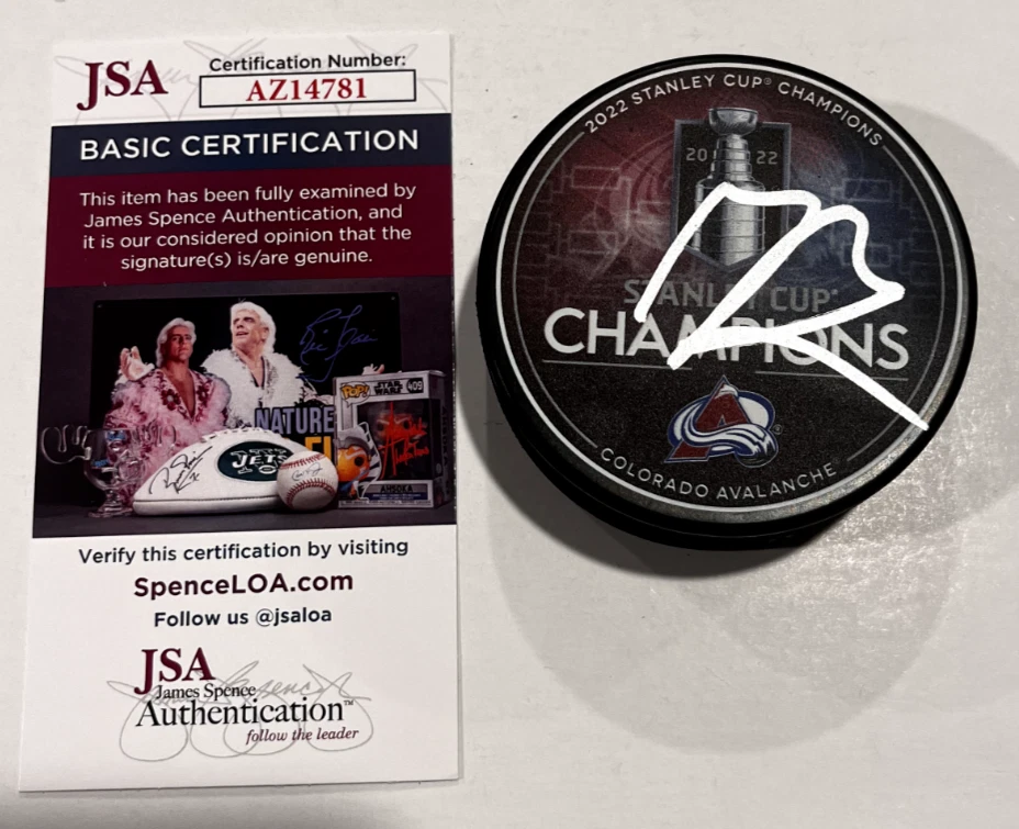 MIKKO RANTANEN SIGNED COLORADO AVALANCHE 2022 STANLEY CUP PUCK W/ CASE JSA COA
