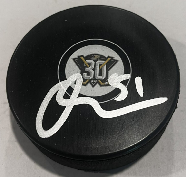 OLEN ZELLWEGER SIGNED ANAHEIM DUCKS HOCKEY PUCK W/ CASE COA