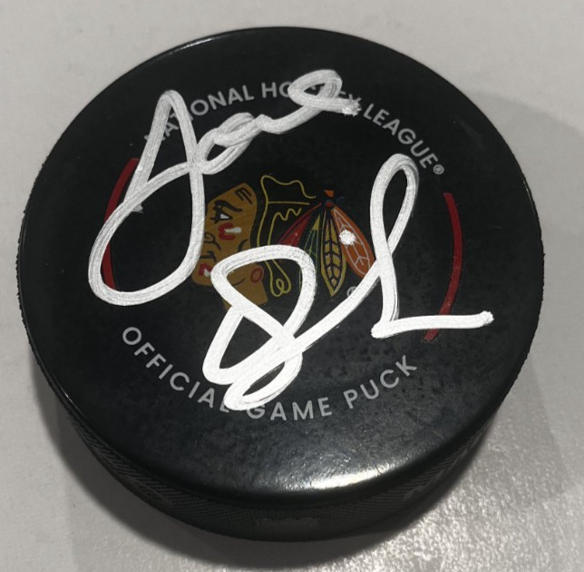 JOEL QUENNEVILLE SIGNED CHICAGO BLACKHAWKS GAME HOCKEY PUCK W/ CASE COA