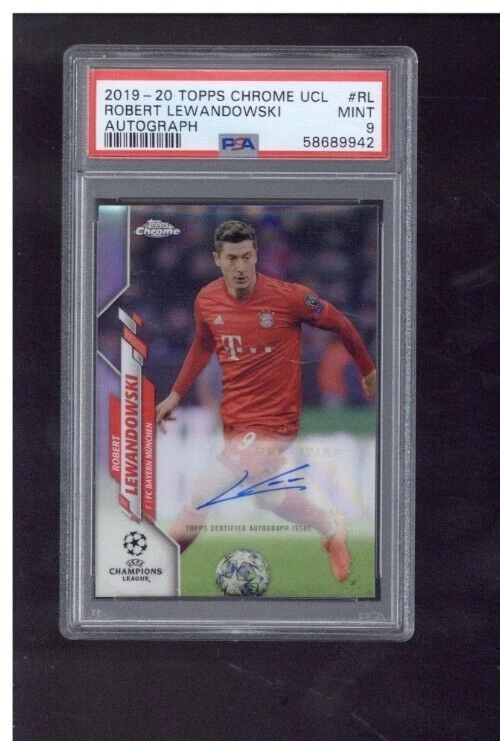 2019 Topps Chrome UCL Robert Lewandowski Auto PSA 9