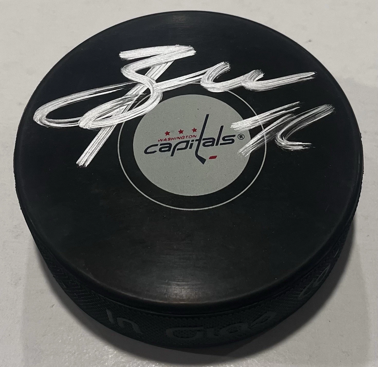 ANTHONY BEAUVILLIER SIGNED WASHINGTON CAPITALS HOCKEY PUCK W/ CASE COA
