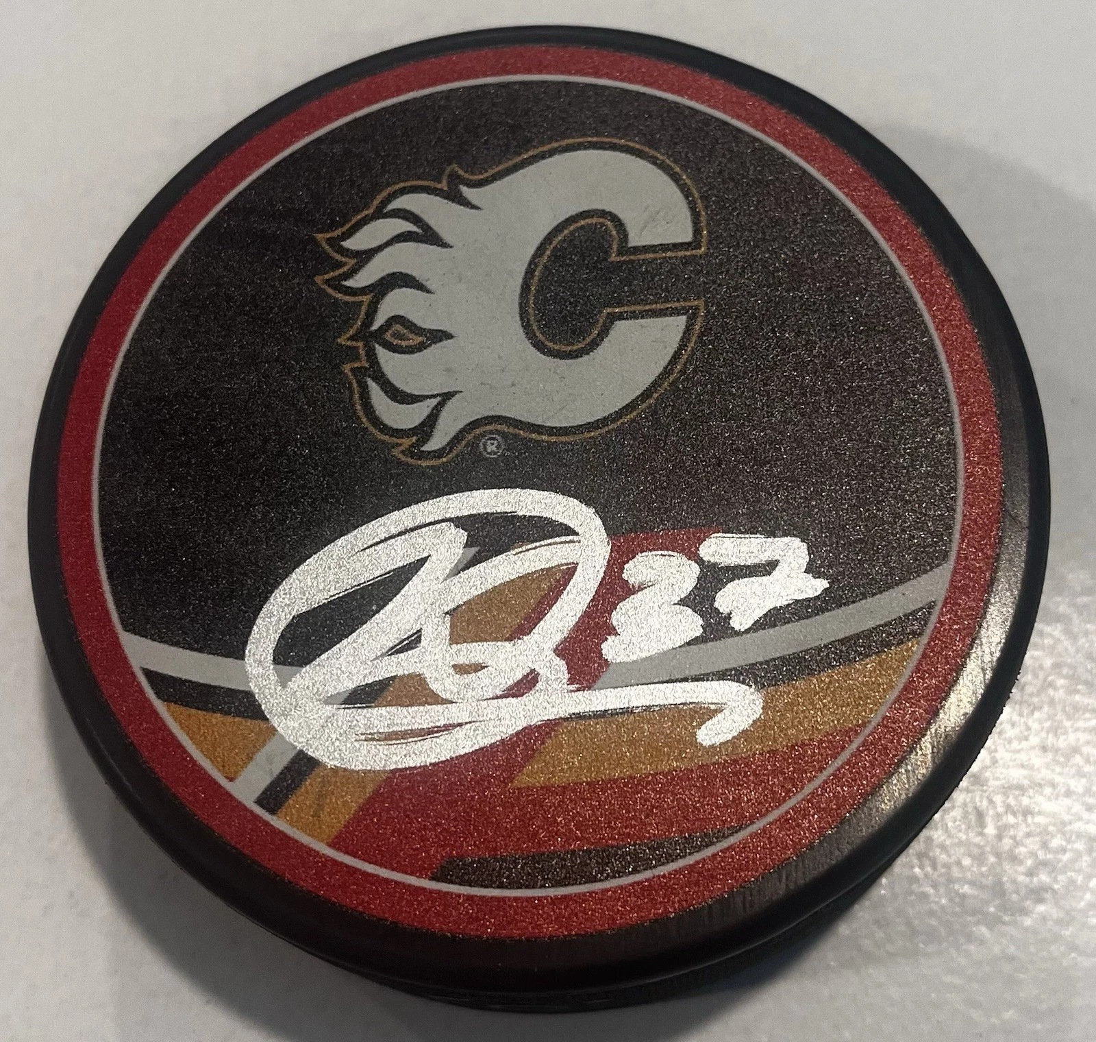 YAN KUZNETSOV SIGNED CALGARY FLAMES HOCKEY PUCK W/ CASE COA