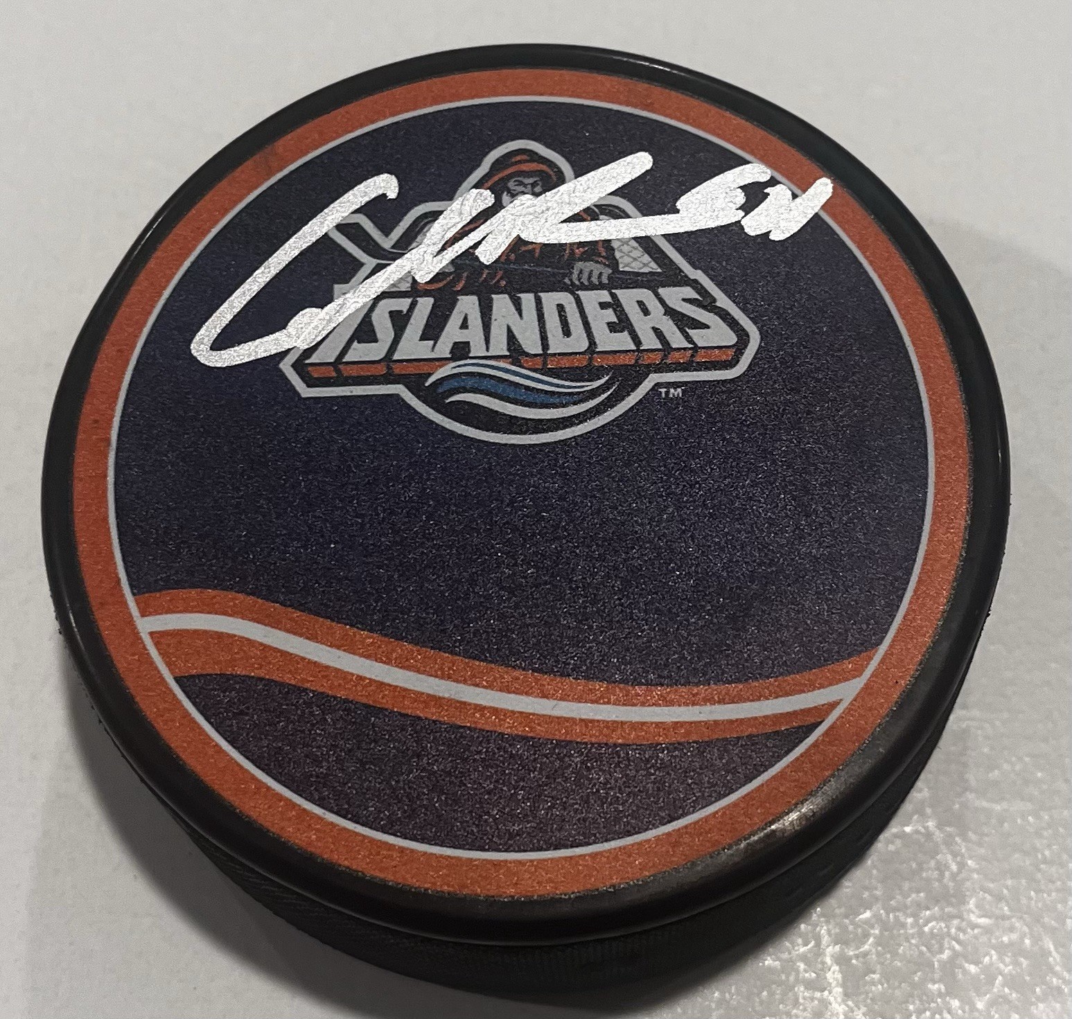 CALUM RITCHIE SIGNED NEW YORK ISLANDERS HOCKEY PUCK W/ CASE COA