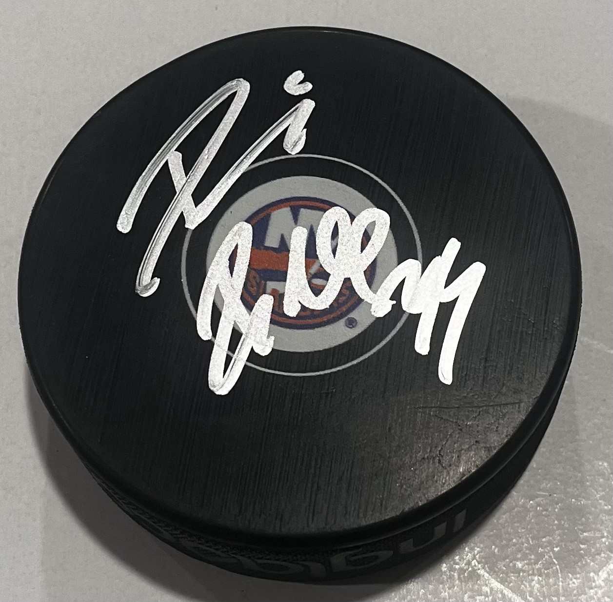 DAVID RITTICH SIGNED NEW YORK ISLANDERS HOCKEY PUCK W/ CASE COA