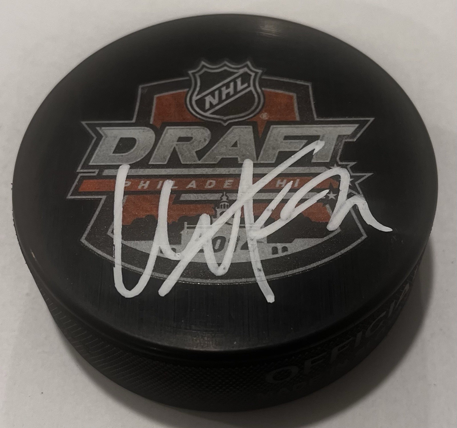 KEVIN FIALA SIGNED 2014 NHL DRAFT HOCKEY PUCK W/ CASE KINGS WILD PREDATORS COA