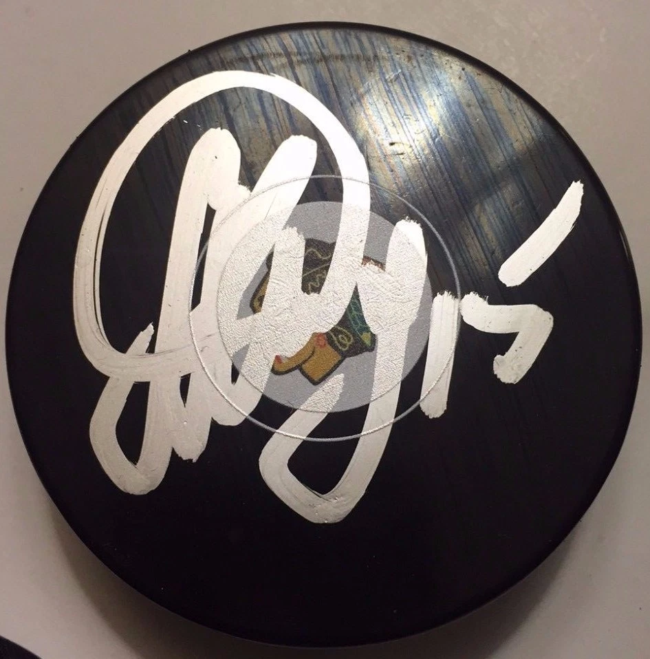 ARTEM ANISIMOV SIGNED CHICAGO BLACKHAWKS PUCK W/CASE COA