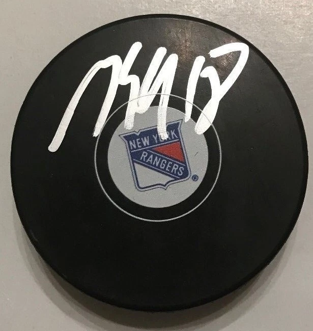 MARC STAAL SIGNED NEW YORK RANGERS PUCK W/CASE COA