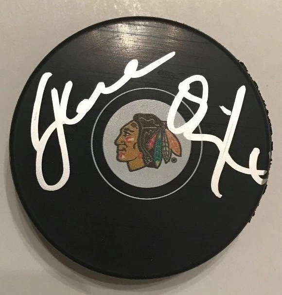 JOEL QUENNEVILLE SIGNED CHICAGO BLACKHAWKS PUCK W/CASE COA