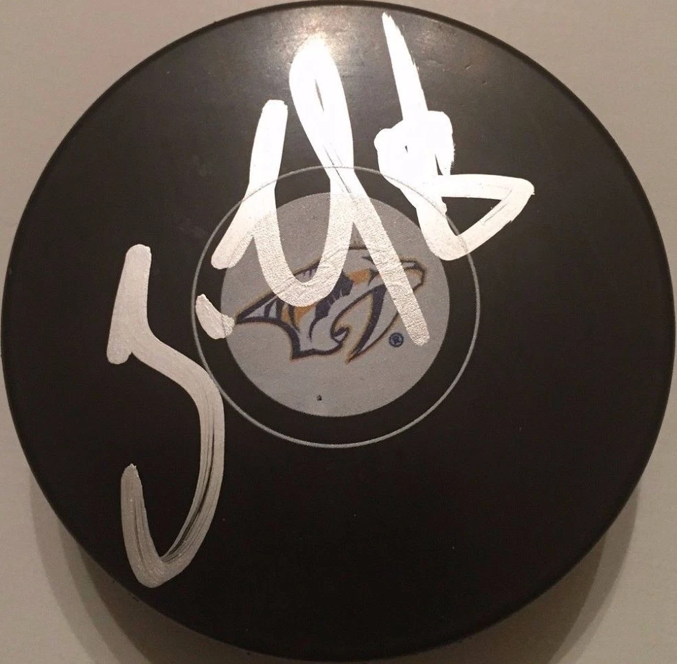 JAMES NEAL SIGNED NASHVILLE PREDATORS PUCK W/CASE COA