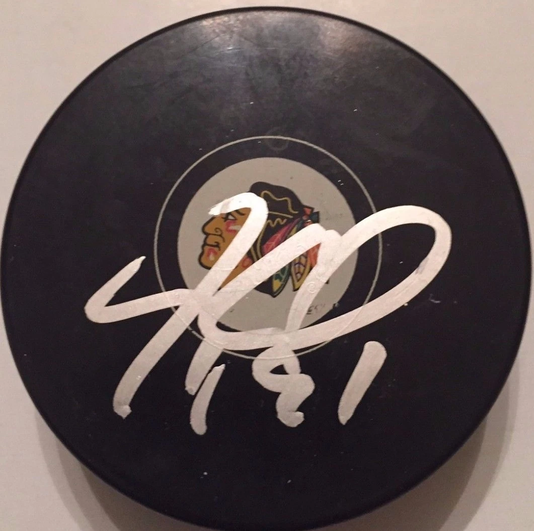 JEREMY ROENICK SIGNED CHICAGO BLACKHAWKS PUCK W/CASE COA