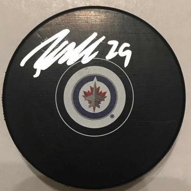 PATRIK LAINE SIGNED WINNIPEG JETS PUCK W/CASE COA