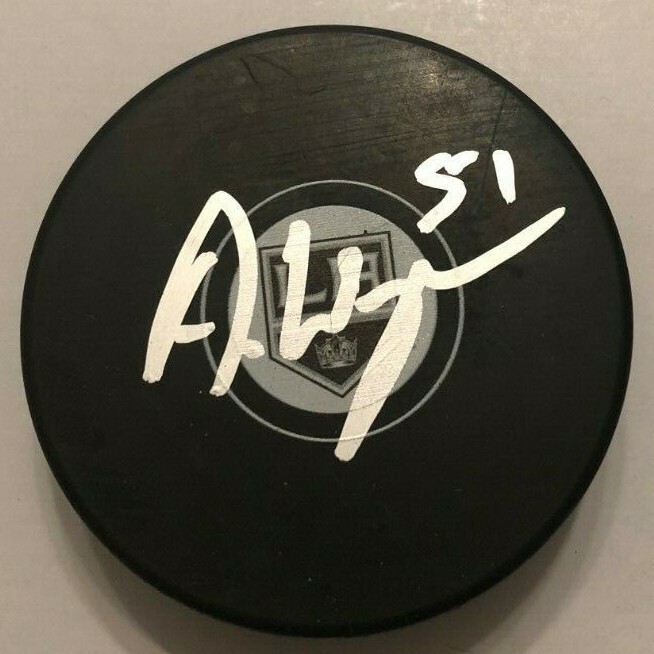 AUSTIN WAGNER SIGNED LOS ANGELES KINGS HOCKEY PUCK W/CASE COA