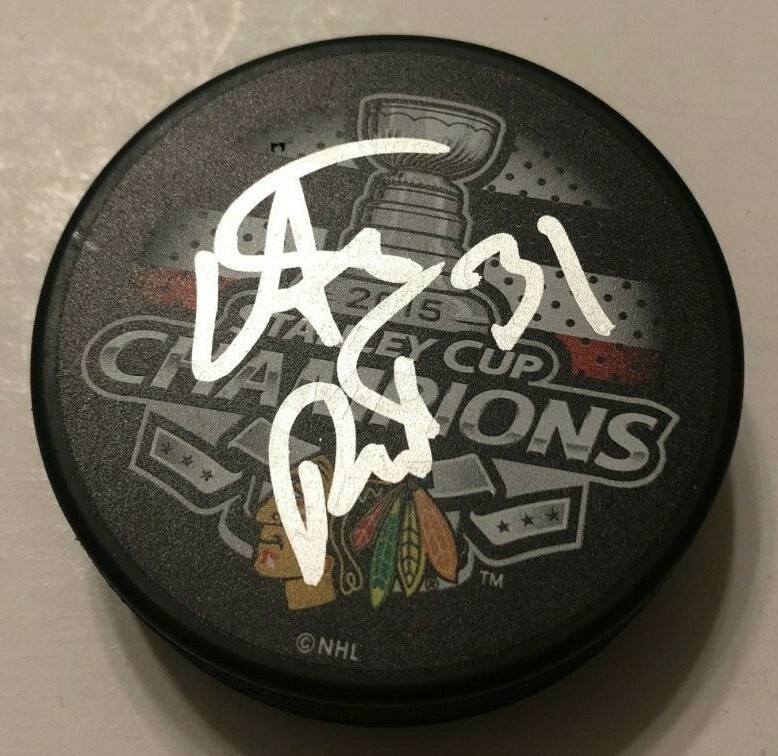 ANTTI RAANTA SIGNED 2015 CHICAGO BLACKHAWKS STANLEY CUP PUCK W/ CASE COA