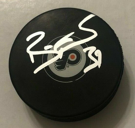 BRIAN ELLIOTT SIGNED PHILADELPHIA FLYERS HOCKEY PUCK W/ CASE COA