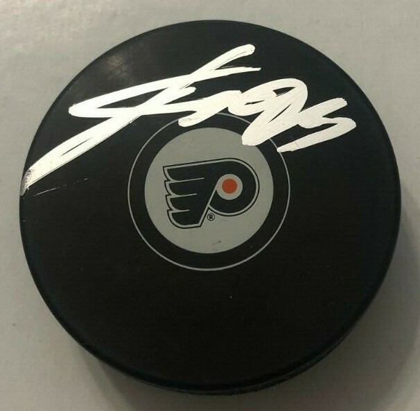 JAKUB VORACEK SIGNED PHILADELPHIA FLYERS HOCKEY PUCK W/ CASE COA