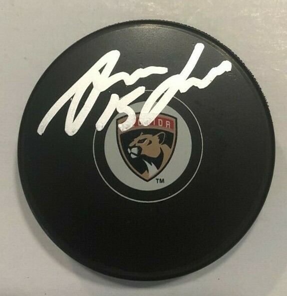 ANTON LUNDELL SIGNED FLORIDA PANTHERS HOCKEY PUCK W/ CASE COA