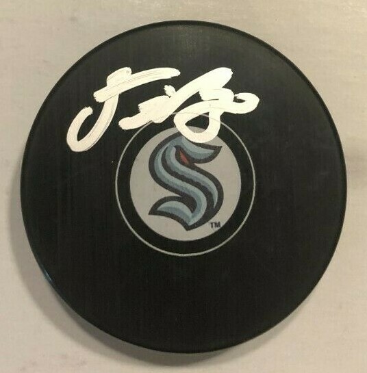 EVERETT FITZHUGH SIGNED SEATTLE KRAKEN HOCKEY PUCK W/ CASE COA