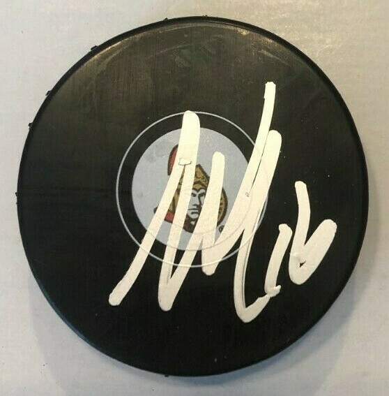 AUSTIN WATSON SIGNED OTTAWA SENATORS HOCKEY PUCK W/ CASE COA