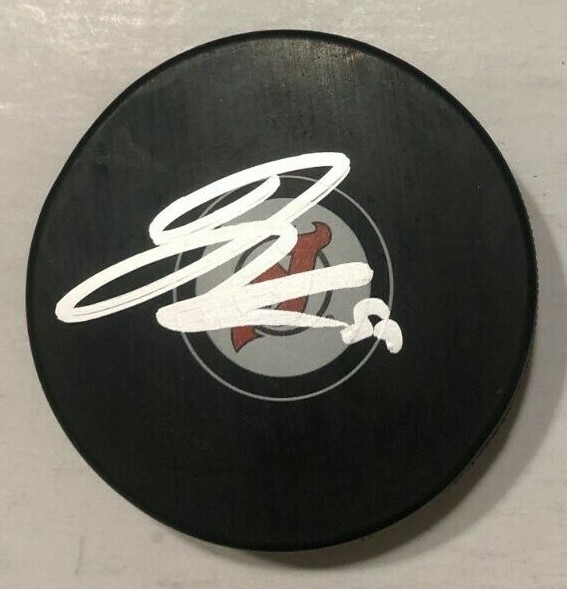 JANNE KUOKKANEN SIGNED NEW JERSEY DEVILS HOCKEY PUCK W/ CASE COA