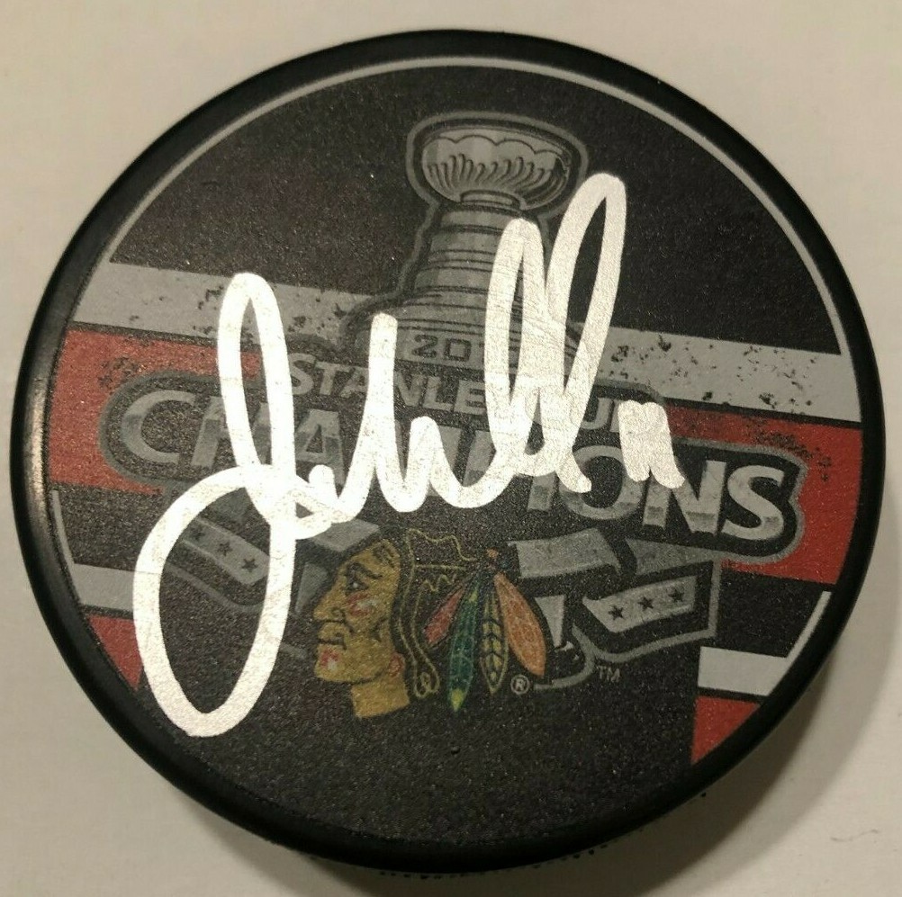 JOHN MADDEN SIGNED CHICAGO BLACKHAWKS 2010 STANLEY CUP HOCKEY PUCK W/ CASE COA